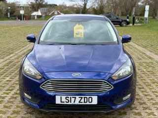 FORD FOCUS 1.0T ECOBOOST ZETEC EDITION HATCHBACK 5DR PETROL MANUAL EURO 6 S S... image 2