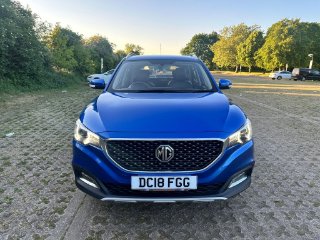 /photos/12580/531f6dc5-e857-4839-9509-86ceb6289372_i320x240.jpg