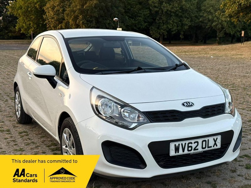 2012 KIA RIO 1.25 1 HATCHBACK 3DR PETROL MANUAL EURO 5 84 BHP 3,350 65... photo