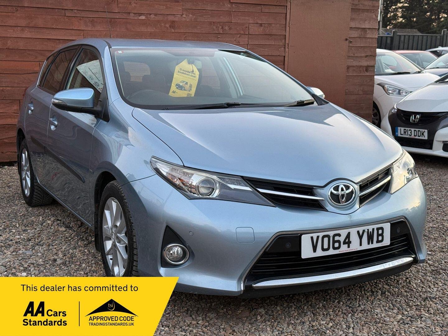 2014 Toyota Auris